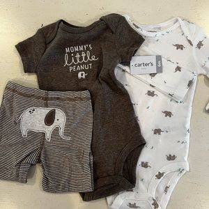 NWT! Carter’s Mommy’s Little Peanut Outfit